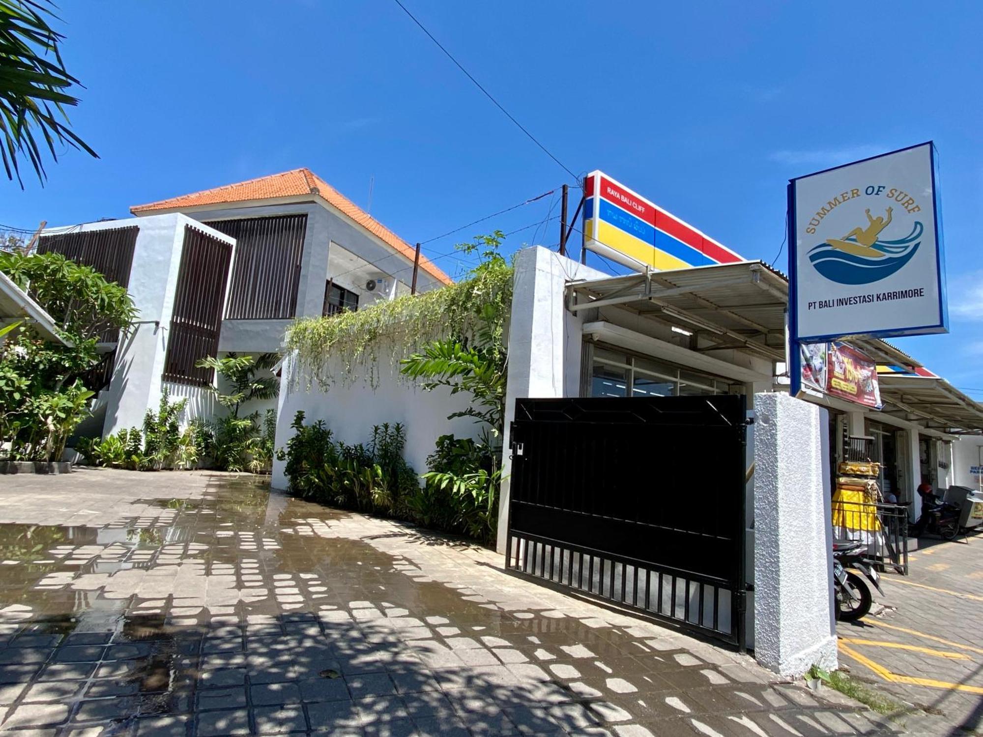 Summer Of Surf Hostel Uluwatu Ungasan Exteriér fotografie