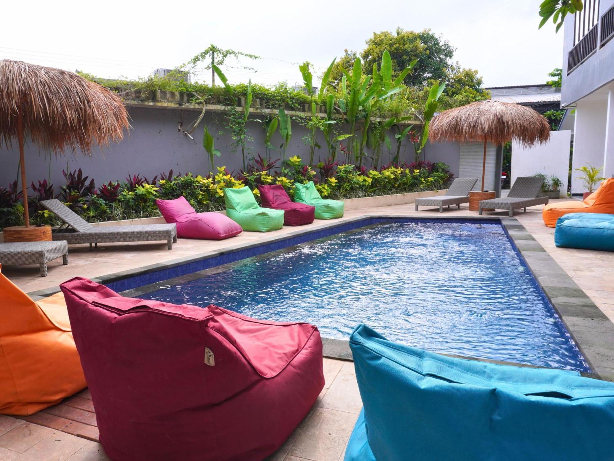 Summer Of Surf Hostel Uluwatu Ungasan Exteriér fotografie