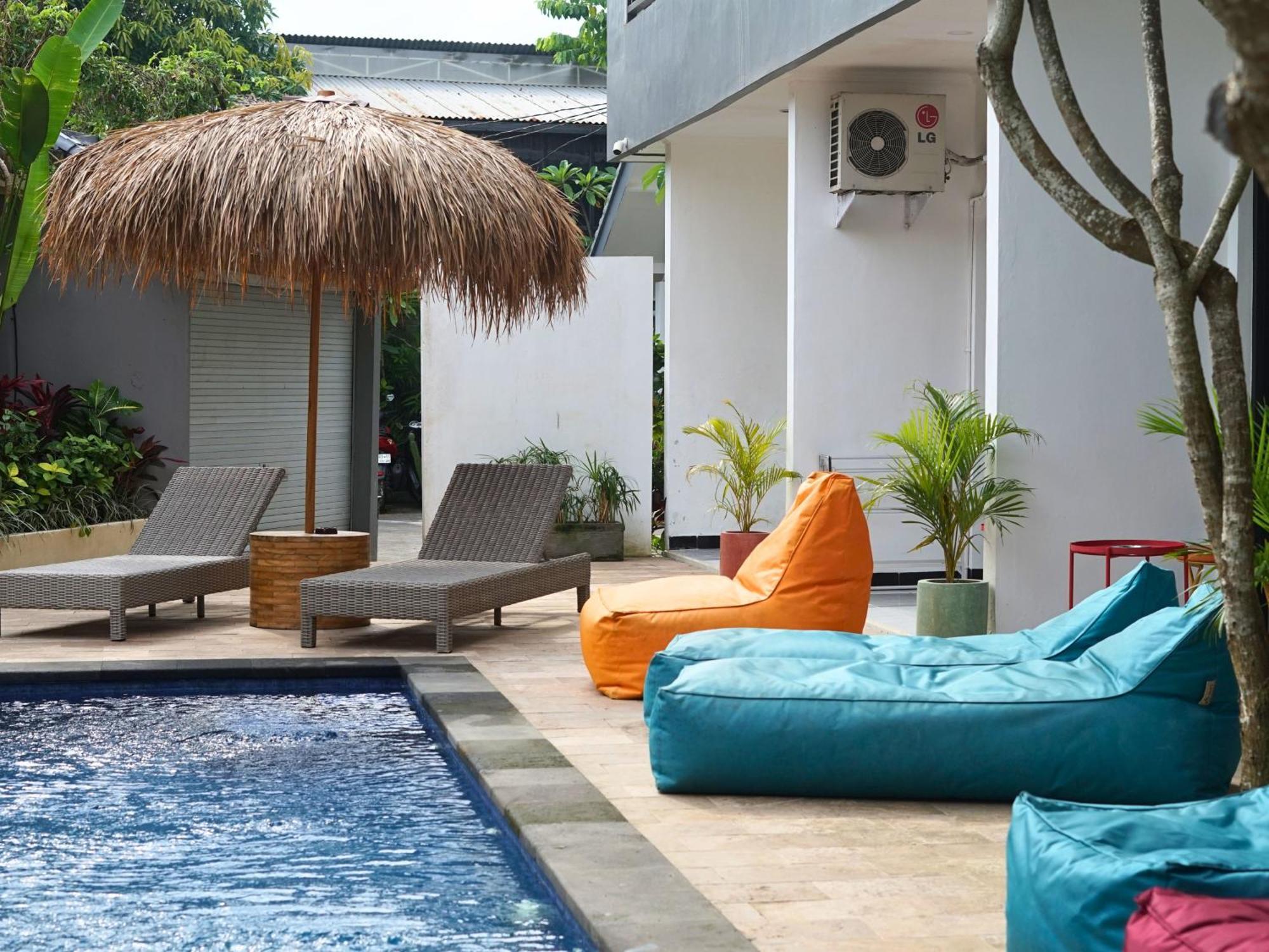 Summer Of Surf Hostel Uluwatu Ungasan Exteriér fotografie