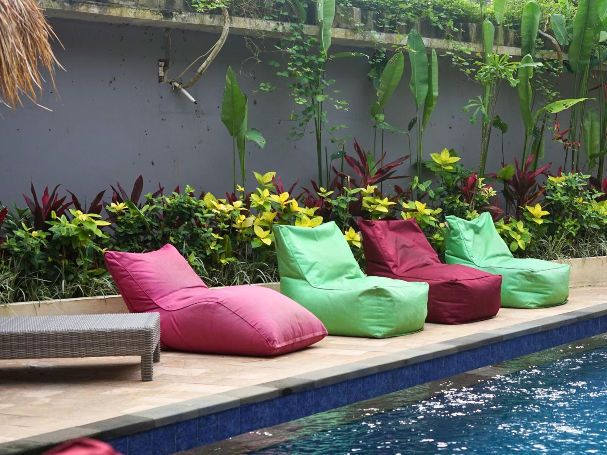 Summer Of Surf Hostel Uluwatu Ungasan Exteriér fotografie