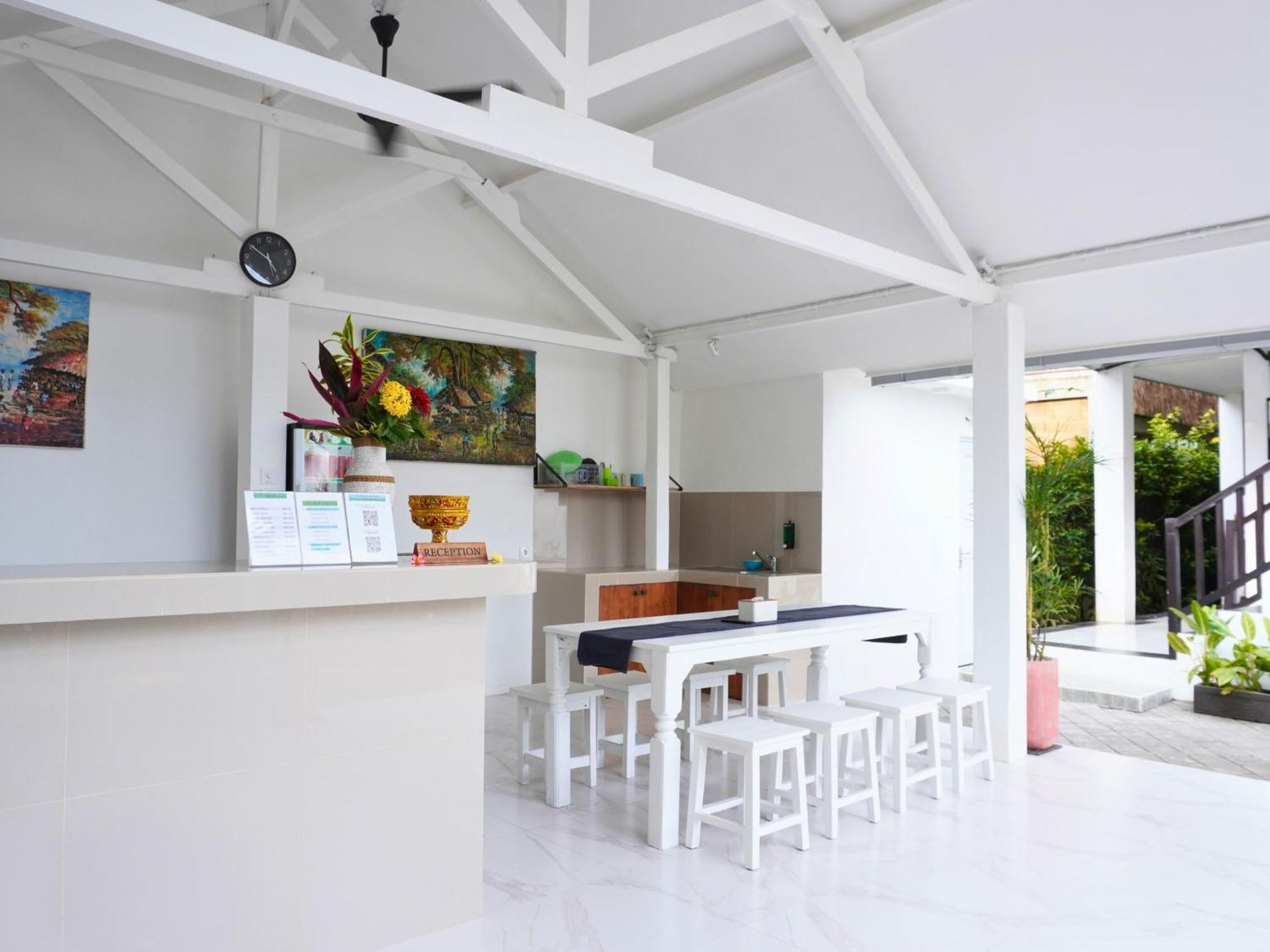 Summer Of Surf Hostel Uluwatu Ungasan Exteriér fotografie
